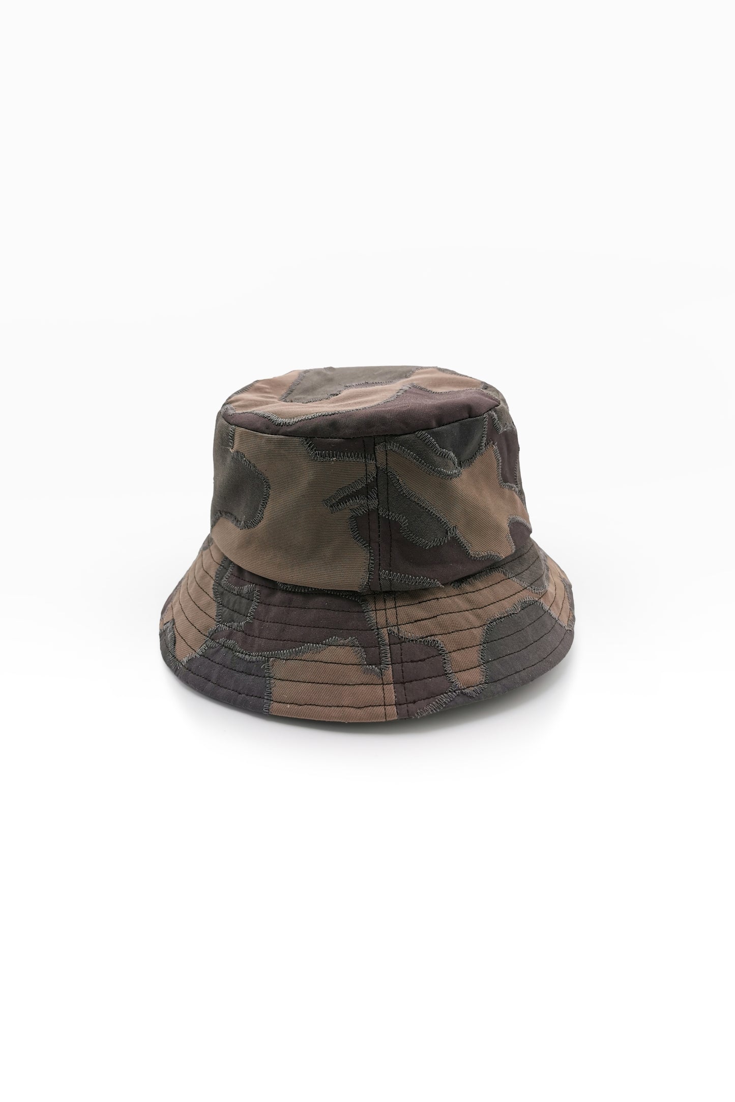 EDOUARD CAMO NUDE